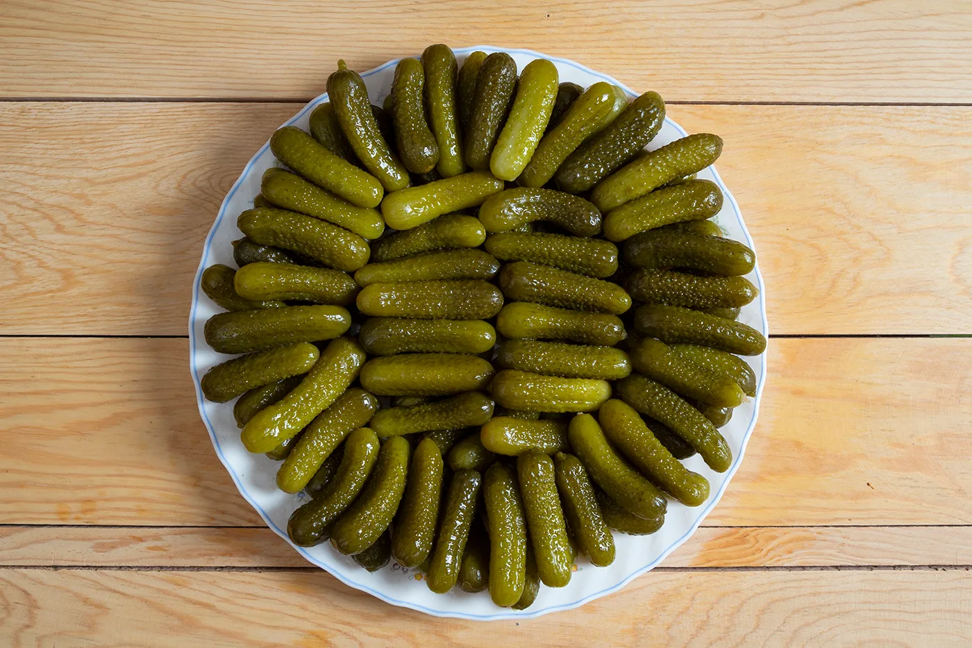 Bir Kg Kornişon Sıfır Salatalık Turşusu