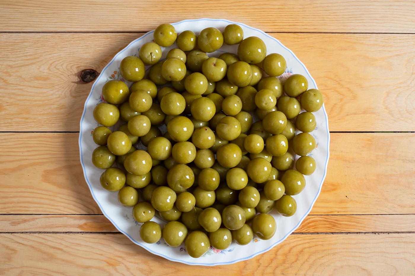 Bir Kg Erik Turşusu